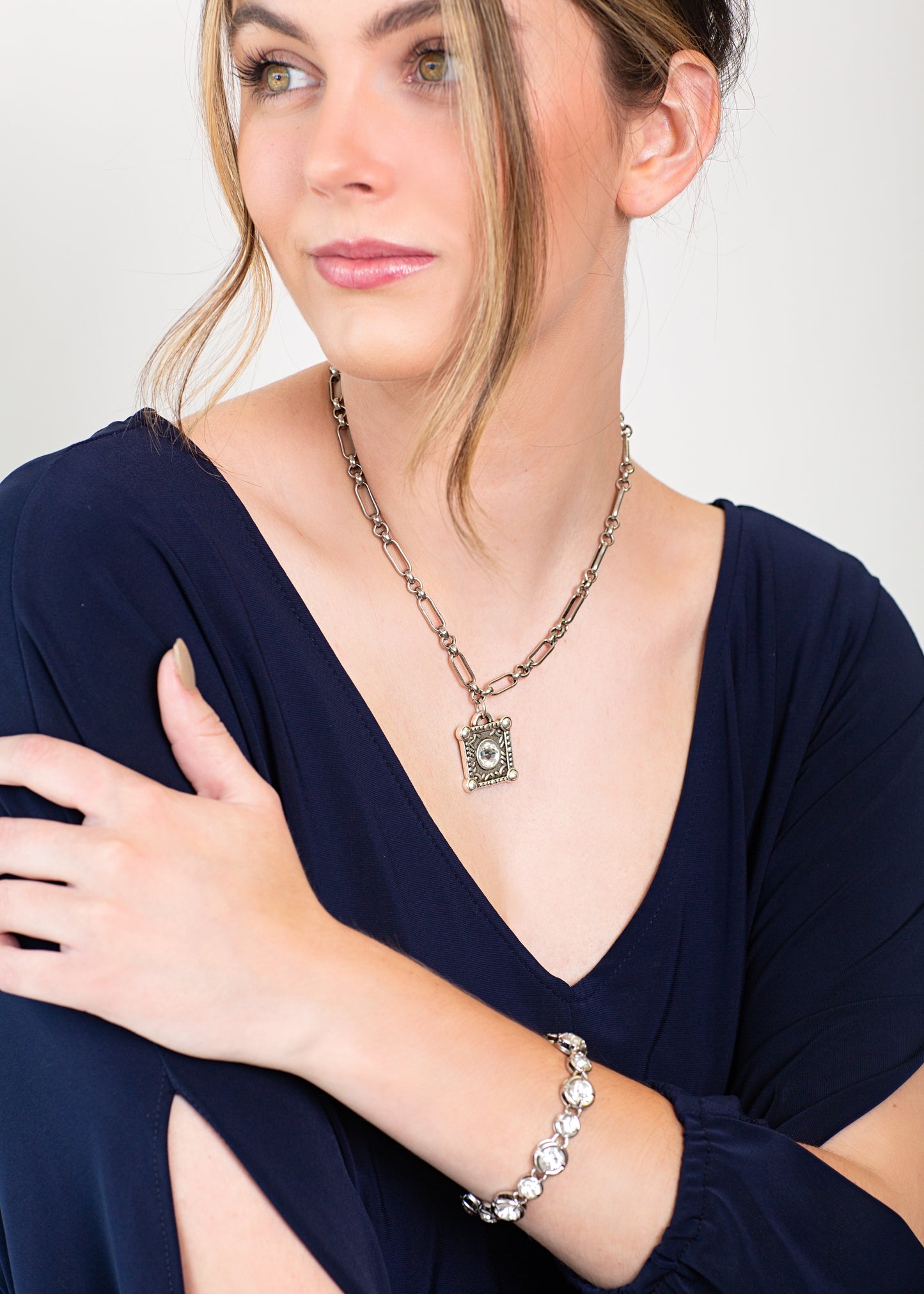 Sterling Plated Chain & Toggle Bracelet with Swarovski Crystal Charm 7.5"