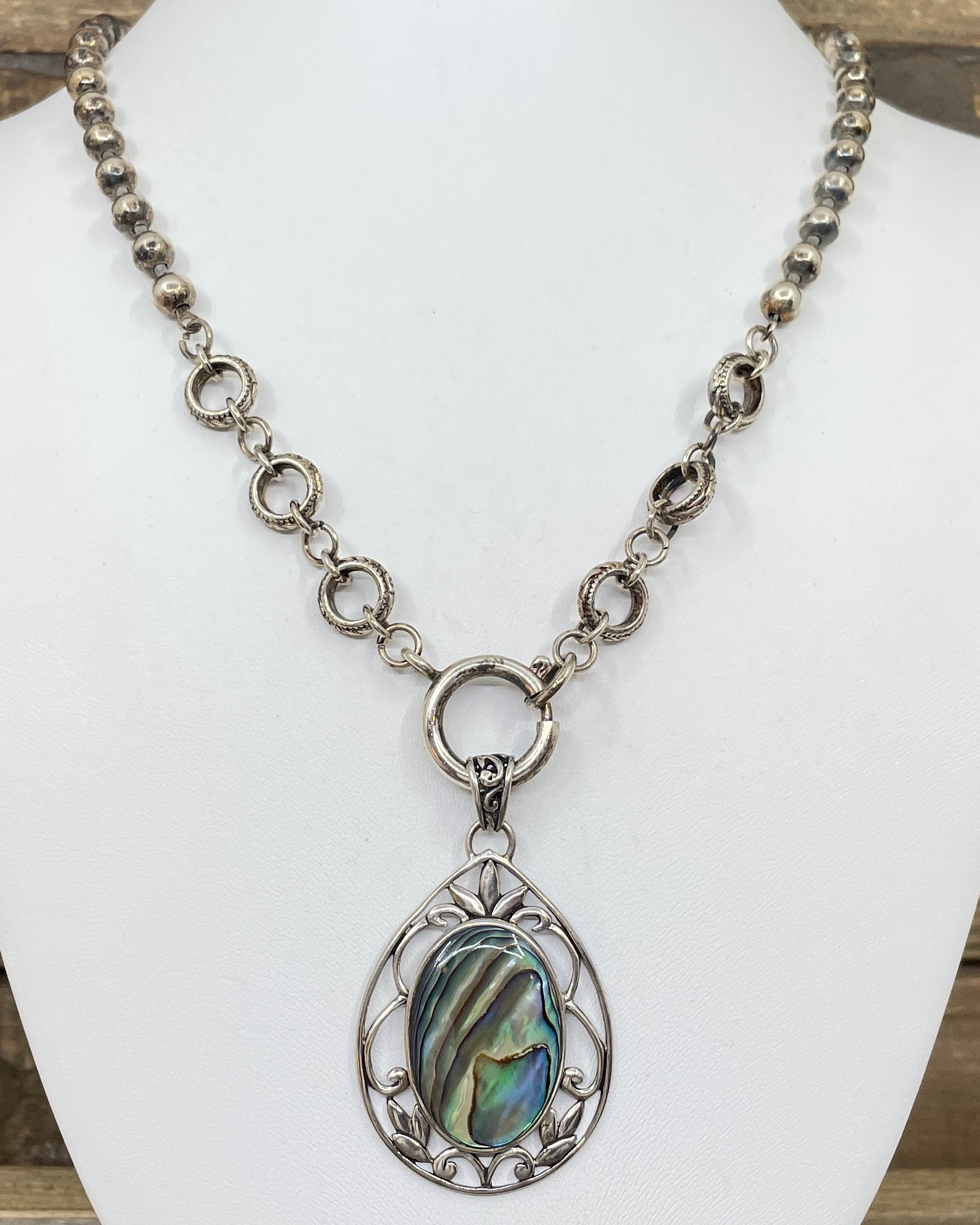 Vintage Sterling & Abalone Teardrop Pendant Necklace