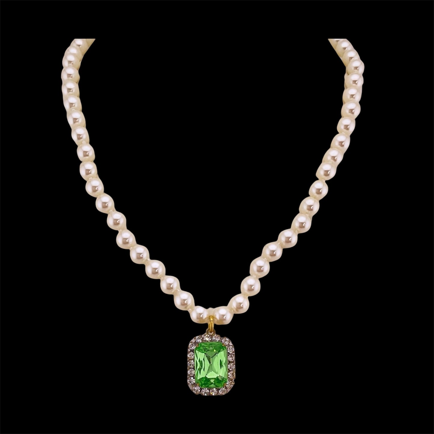 Vintage Faux Pearl Necklace with Vintage Green Square French Crystal Pendant