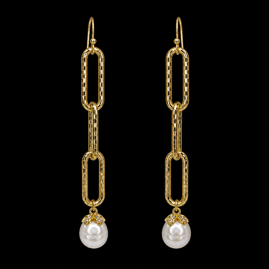 Chain Earrings With Vintage Pearl