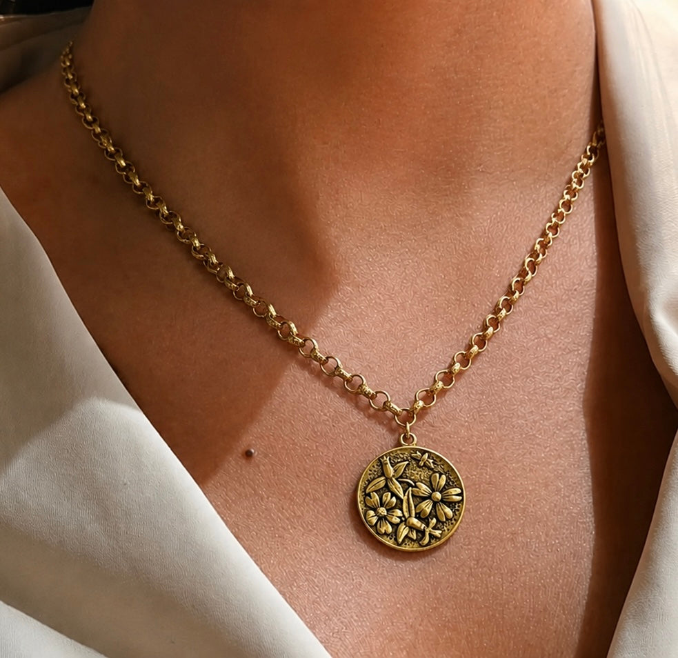 Gold Plated 17" Chain with Gold Plated Flower Bee Pendant
