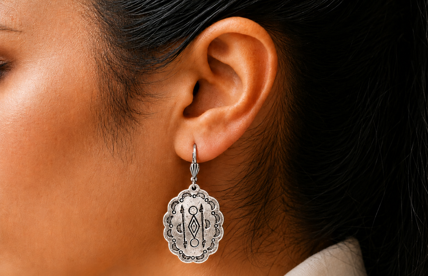 Vintage Sterling Plated Reproduction Artisanal Scalloped Earrings