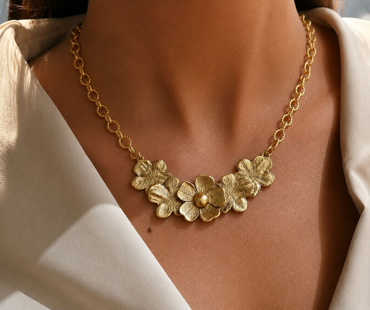 Vintage Reproduction Gold Plated Flower Collar Necklace