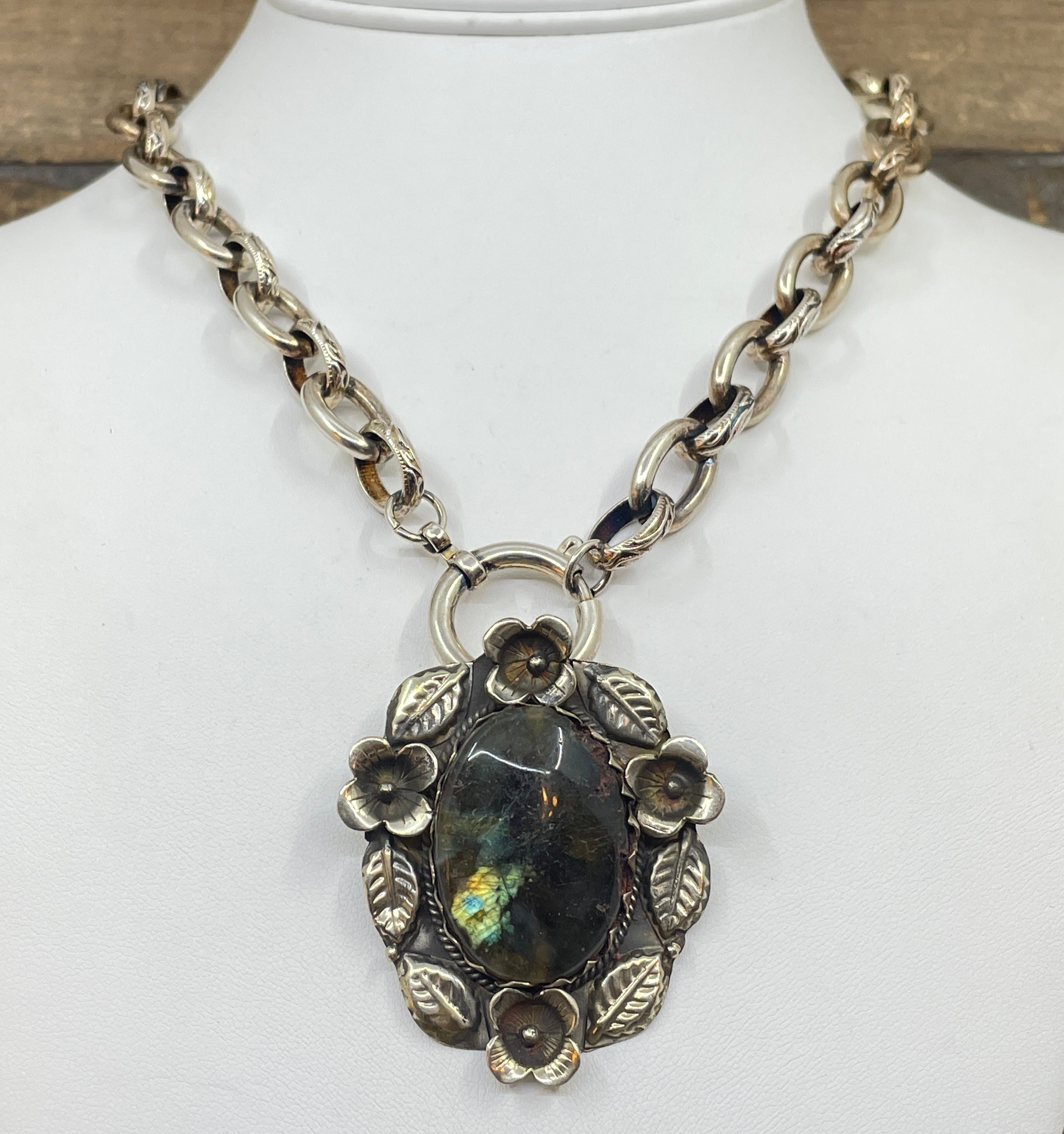 Vintage Tibetan Silver & Labradorite Pendant Necklace