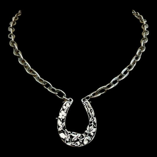 Vintage Reproduction Sterling Plated 17" Chain with Horseshoe Pendant