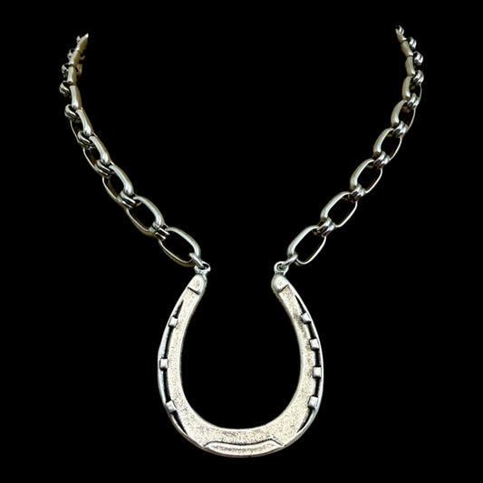 Vintage Reproduction Sterling Plated Horseshoe Necklace