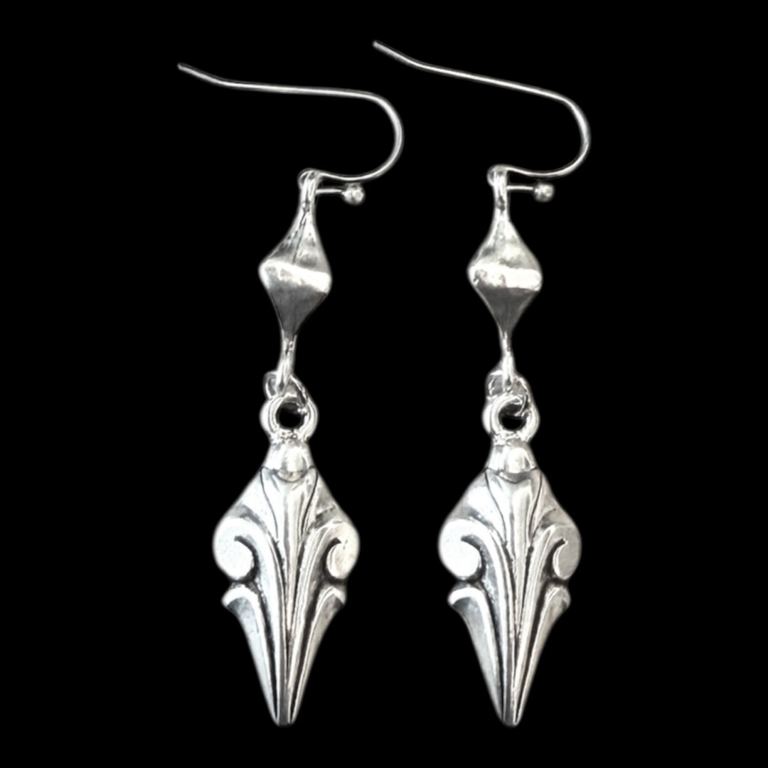 Vintage Reproduction Fleur de Lis Earrings