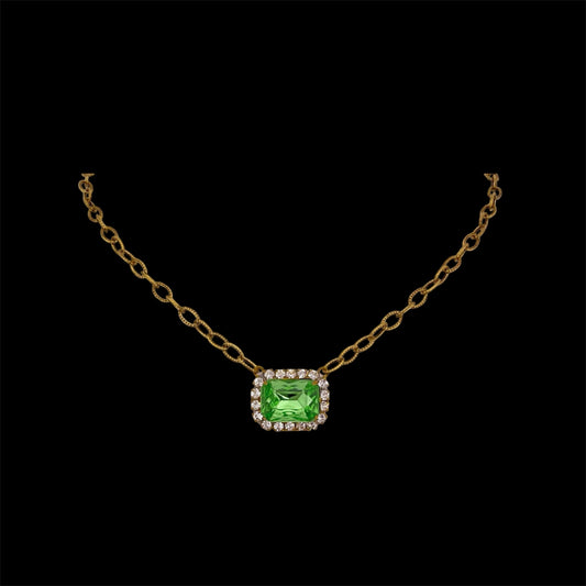 Vintage Chain With Vintage Green Crystal