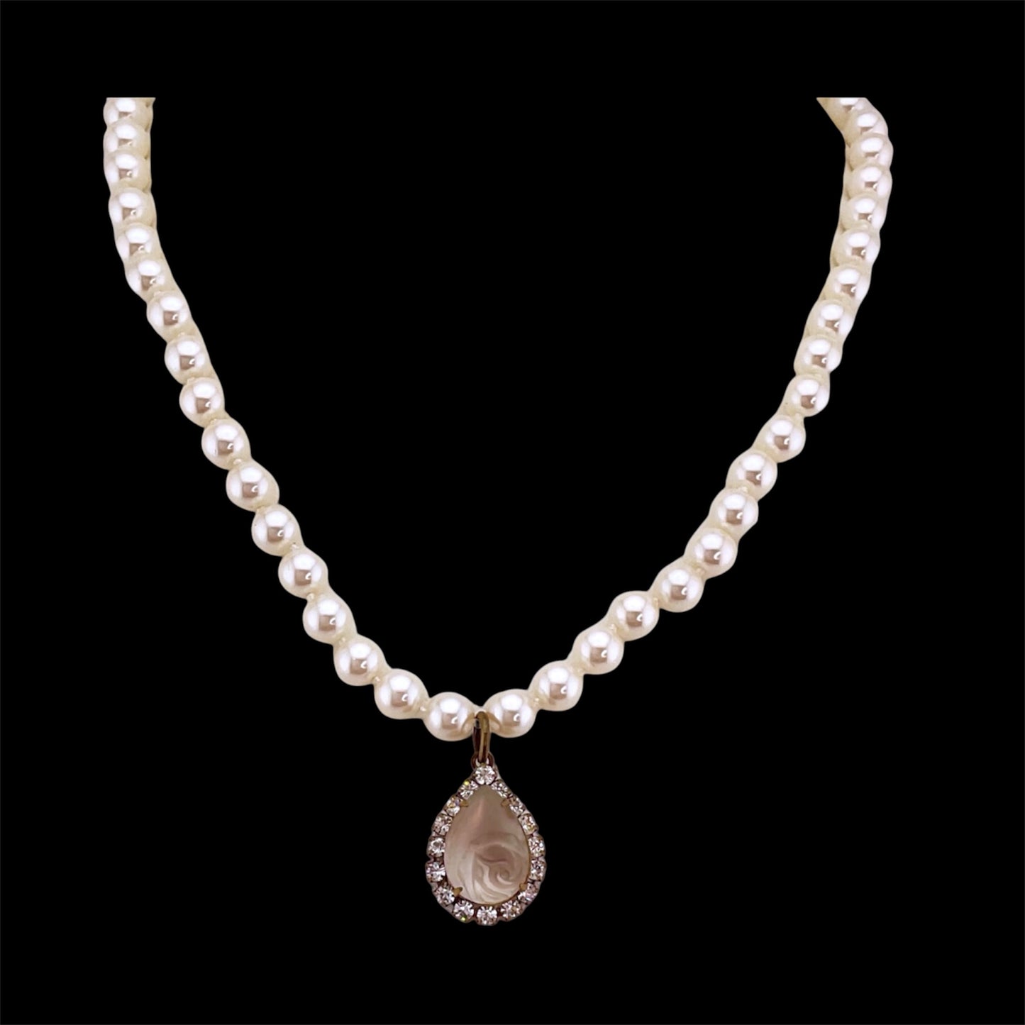 Vintage Faux Pearl Necklace with Vintage Rose Engraved French Crystal Pendant