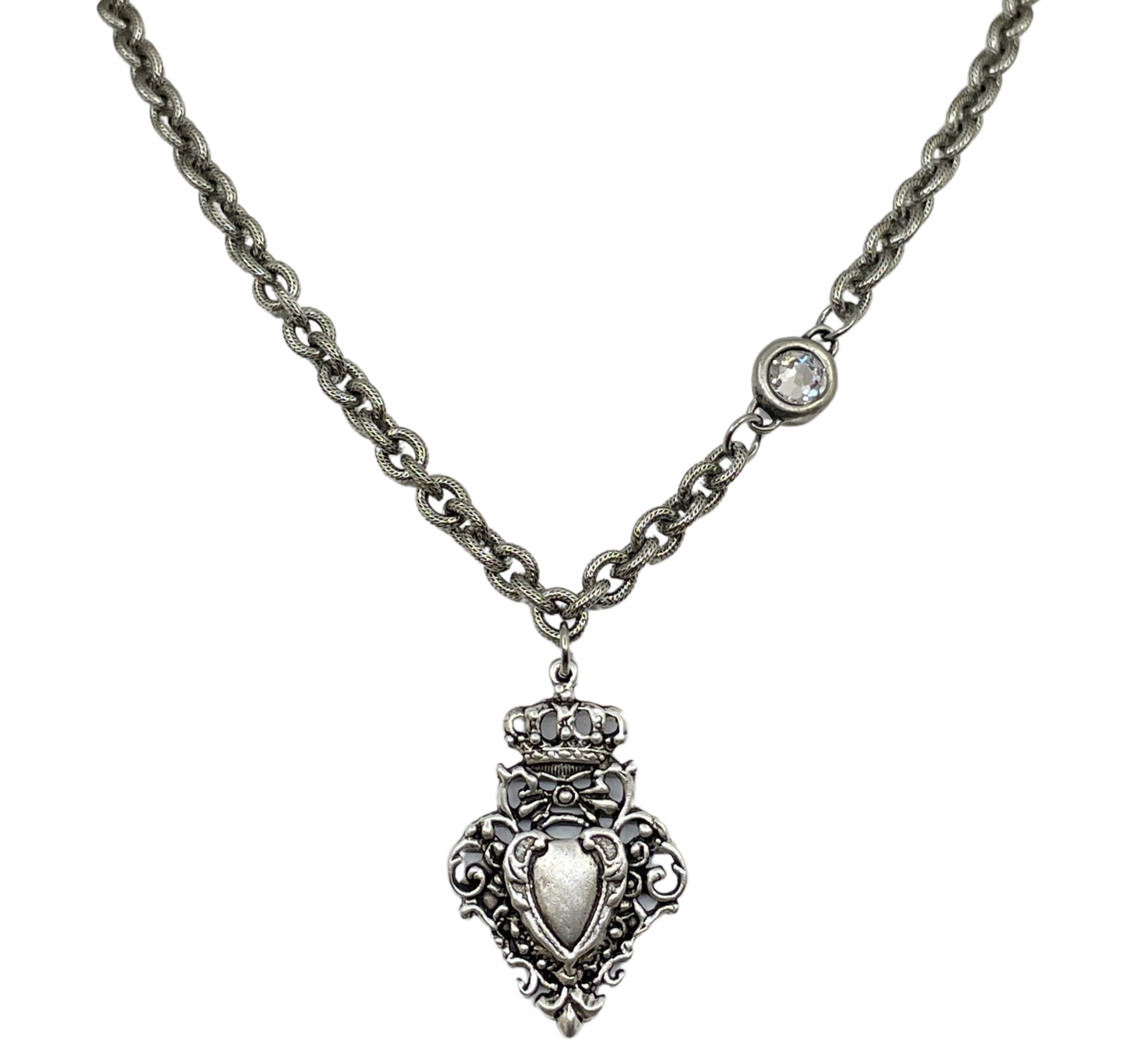 Queen Of Hearts Necklace – HEMLINE French Quarter