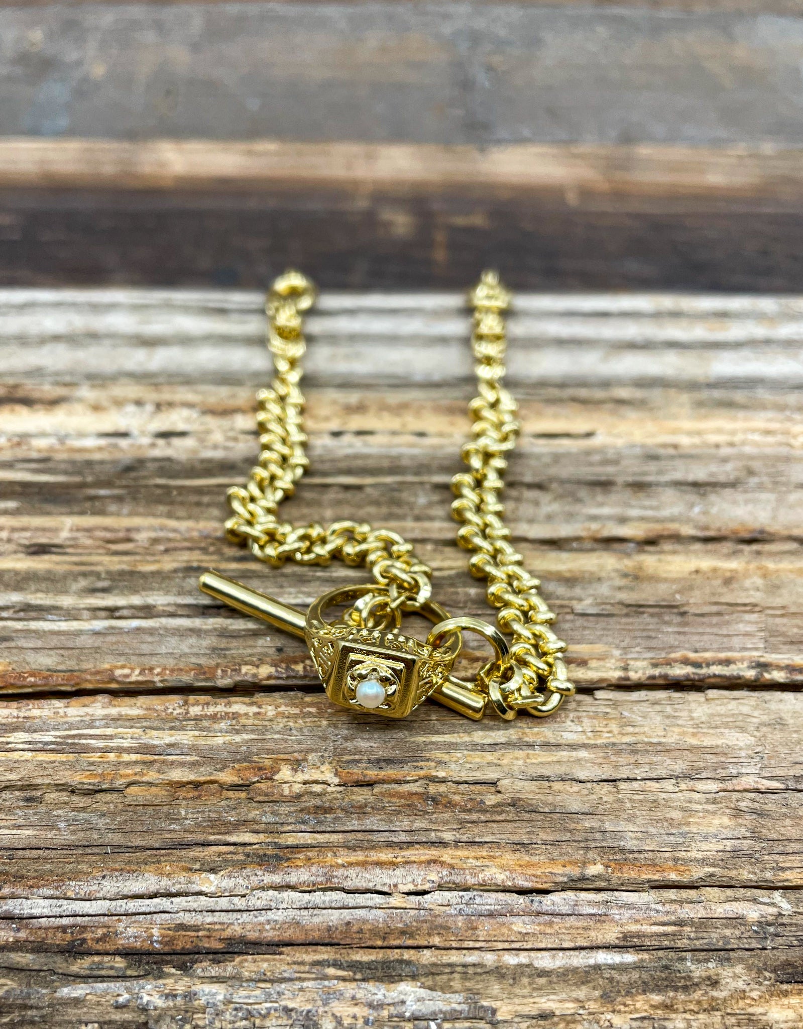 Vintage Gold Ring Clasp Necklace